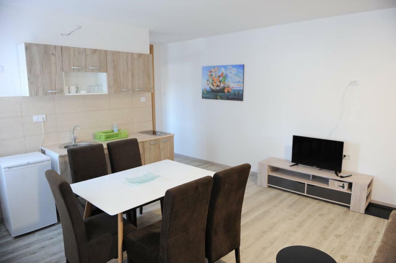 Goma Kop Apartmani Kopaonik Eksteriør billede